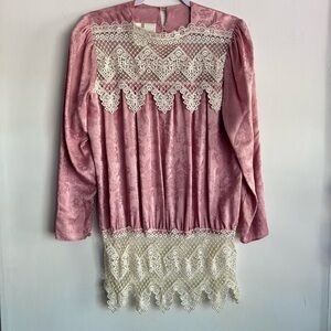 Vintage 80s Jessica McClintock Lord & Taylor Pink 100% Silk‎ And Lace Top Size 6